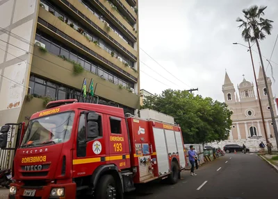 Princípio de incêndio atinge prédio do Governo do Piauí