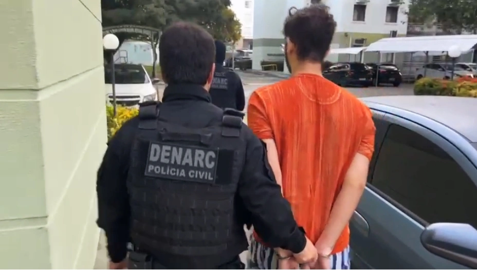 Prisão durante operação do DENARC em Teresina