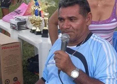 Radialista Edson Costa