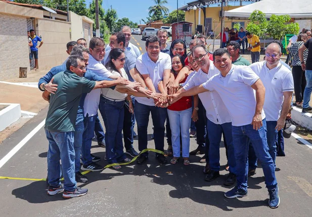 Rafael Fonteles entrega estradas e autoriza R$ 26,3 milhões em obras para Caraúbas, Caxingó e Murici dos Portelas