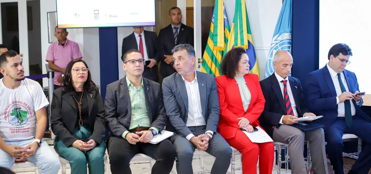 Rafael Fonteles lança Conferência de Tecnologias das Energias Renováveis no Palácio de Karnak