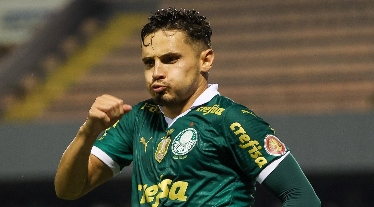 Raphael Veiga concedeu três assistências em todo o jogo