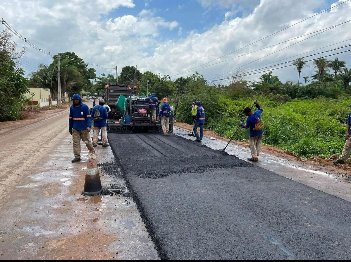 Recuperação asfáltica em Teresina
