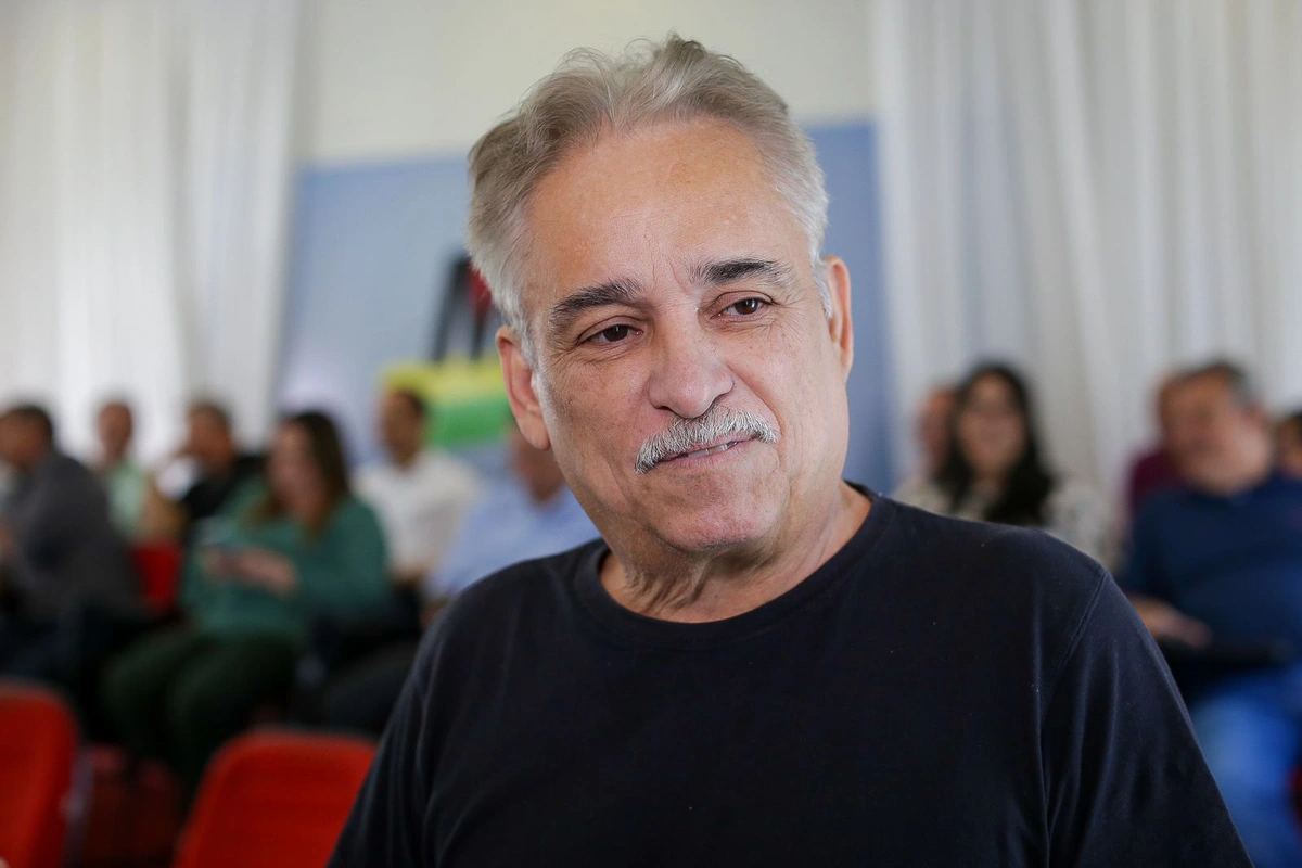 Robert Rios