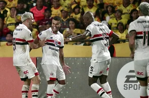 São Paulo venceu na estreia do treinador Zubeldía