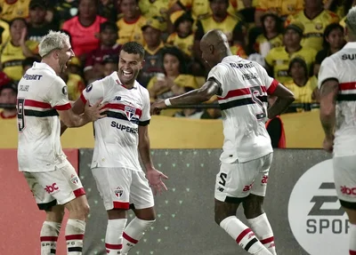São Paulo venceu na estreia do treinador Zubeldía