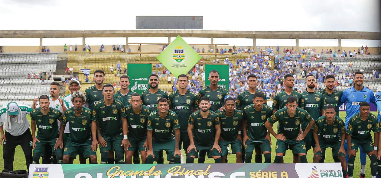 Time do Altos na final do Piauiense