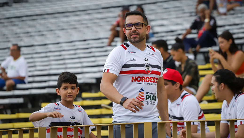 Torcedor do River presente na estreia da Série D 2024