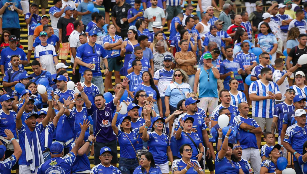 Torcida do Tubarão no Albertão