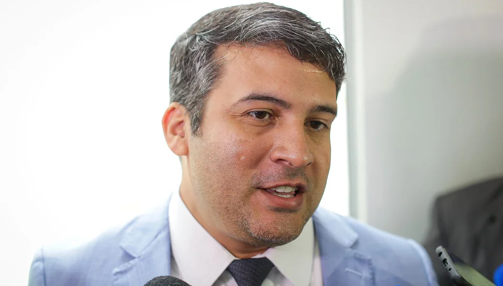 Vereador Deolindo Moura foi contra manutenção do veto