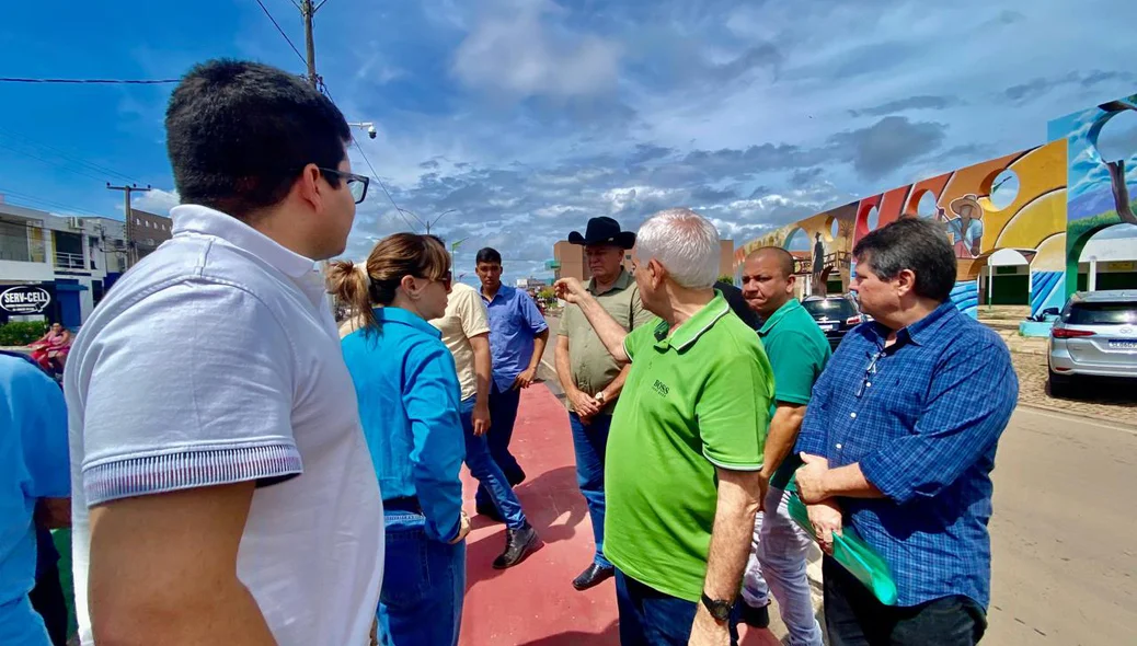 Visita técnica à Avenida Petrônio Portela