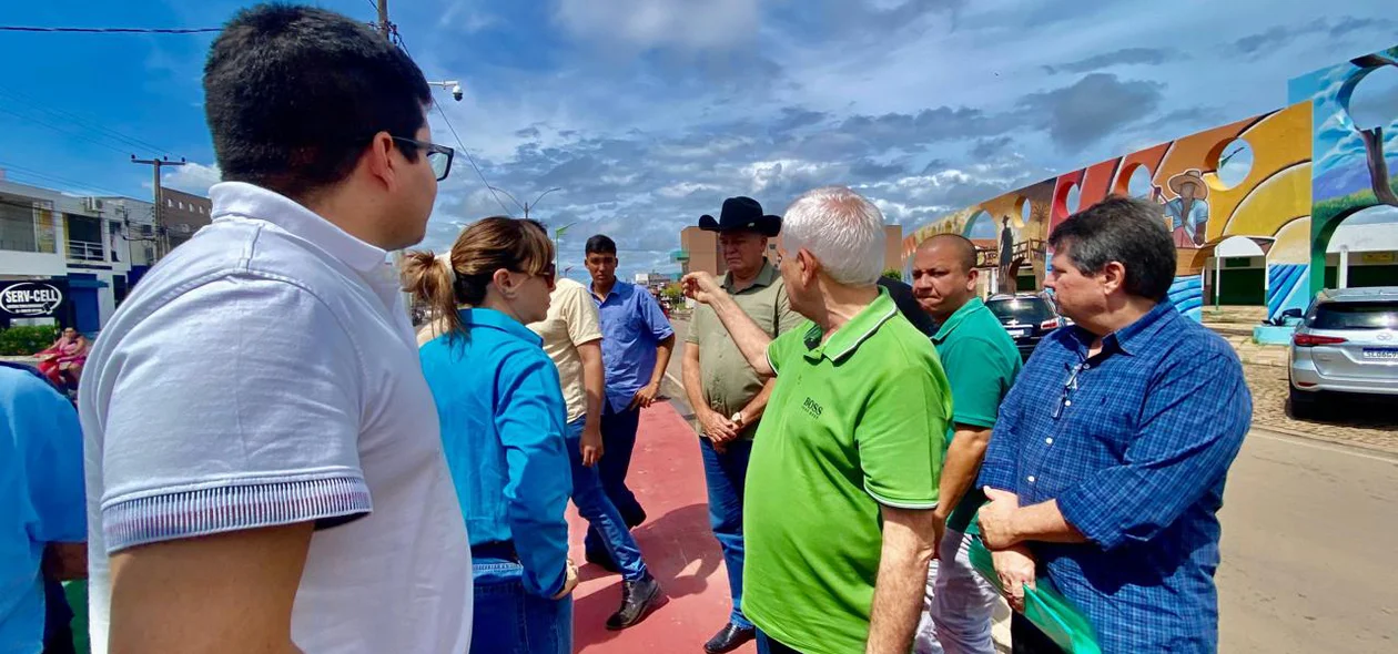 Visita técnica à Avenida Petrônio Portela