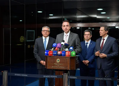 Alexandre Padilha, Rodrigo Pacheco, Randolfe Rodrigues e Fernando Haddad