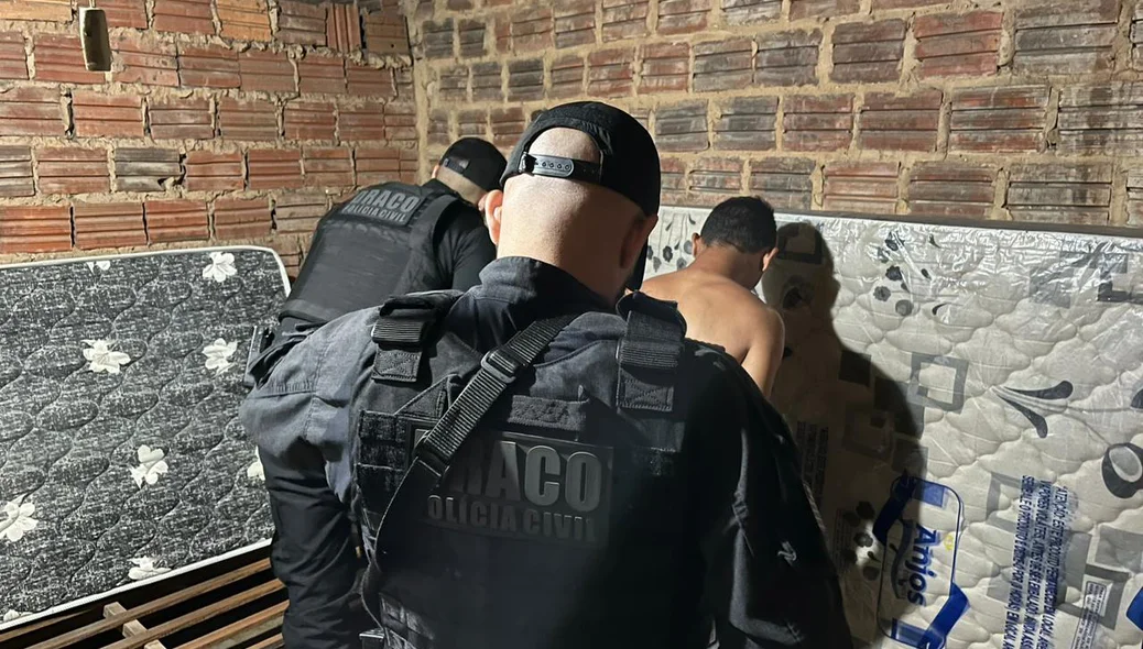 Alvo preso em flagrante pelo DRACO