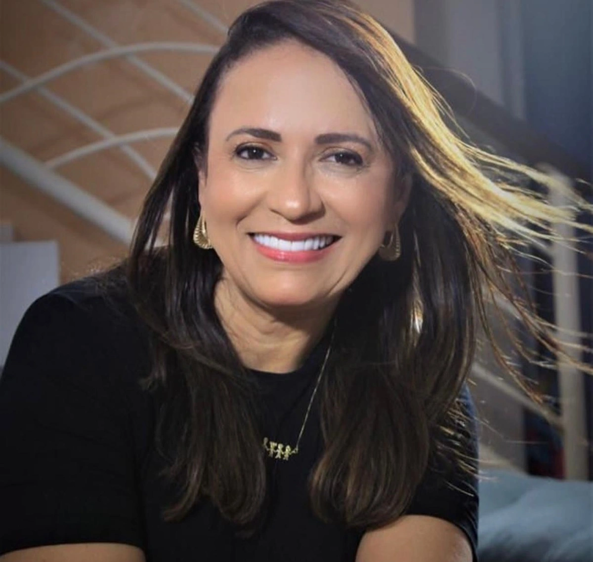 Ana Célia é jornalista e atual coordenadora de comunicação e educação ambiental da SEMEC