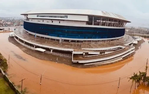 Arredor da Arena do Grêmio ficou alagada