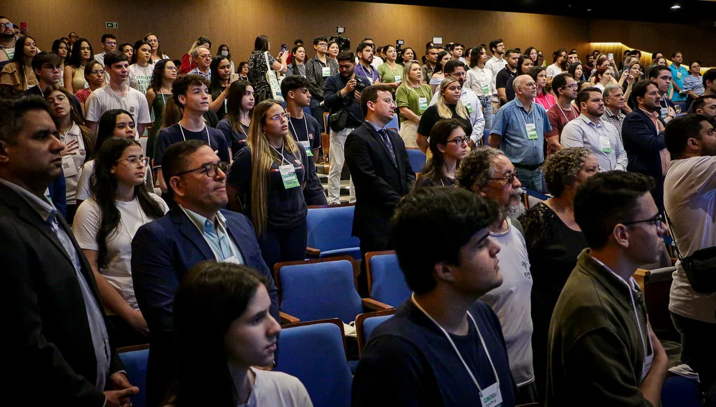Auditório lotado no Sesc Cajuína