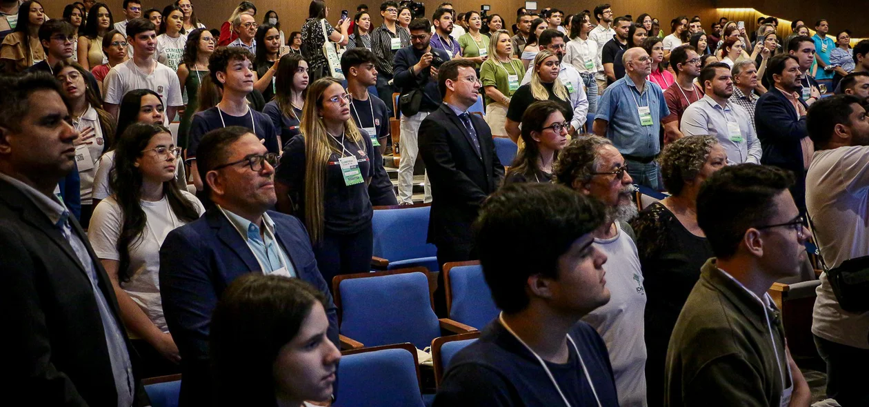 Auditório lotado no Sesc Cajuína