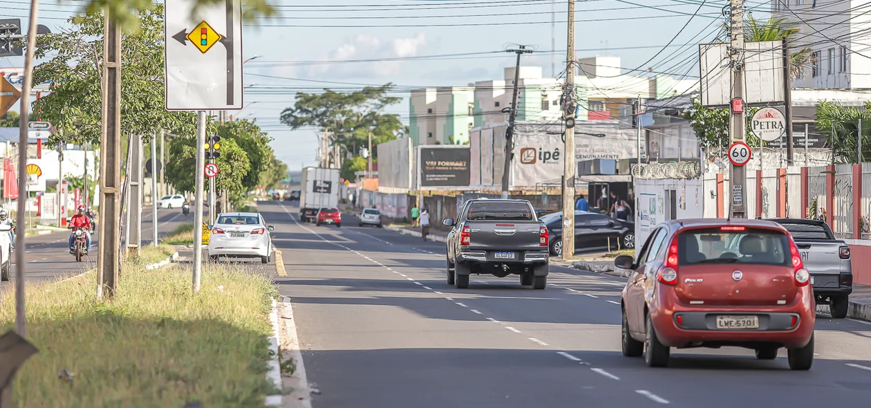 Avenida Zequinha Freire