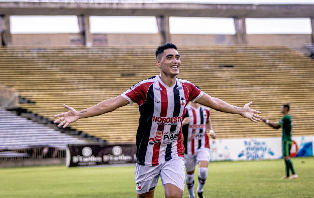 Denner, jogador ex-River