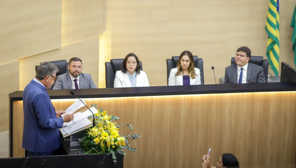 Deputado João Mádison, propositor da homenagem