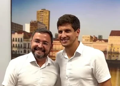Deuputado estadual e pré-candidato Fábio Novo (PT) e João Campos (PSB)