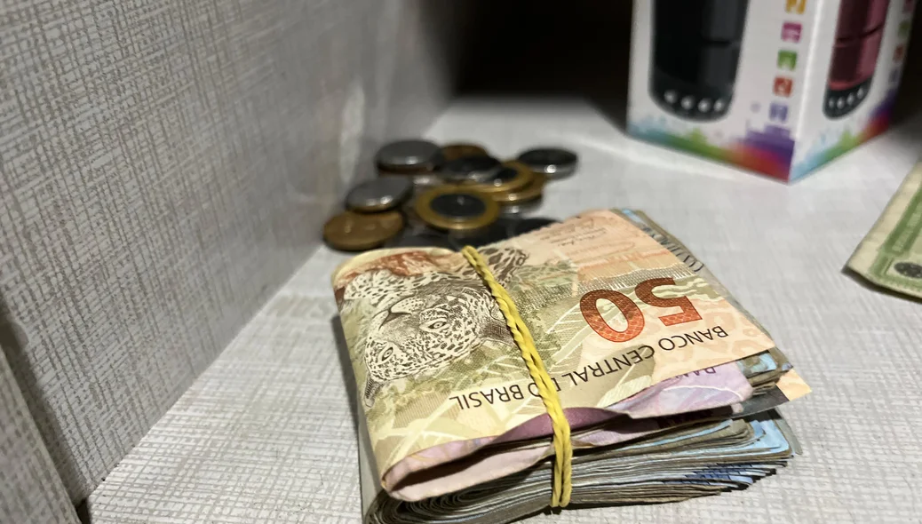 Dinheiro apreendido na Operação DRACO