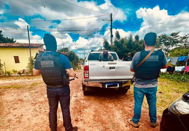 DRACO deflagra operação e prende membro do Comando Vermelho suspeito de homicídios em Pedro II