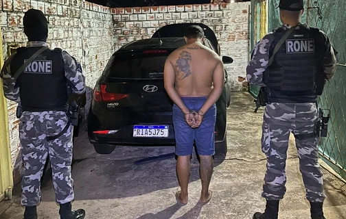 Dupla foi presa com carro utilizado em roubos em Teresina