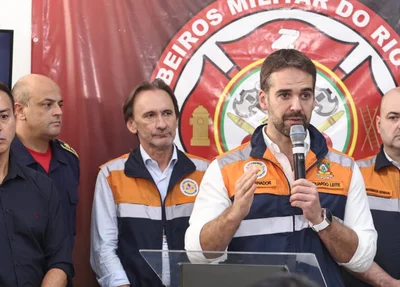 Eduardo Leite e equipe de governo
