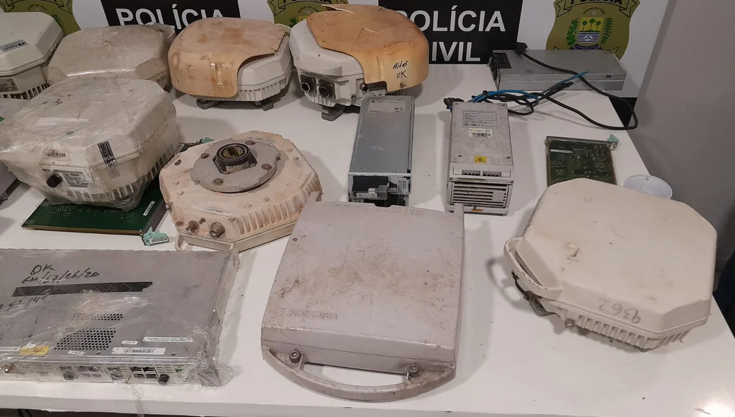 Equipamentos de operadoras de telefonia