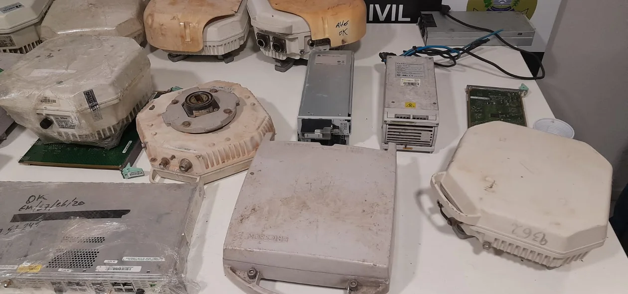 Equipamentos de operadoras de telefonia
