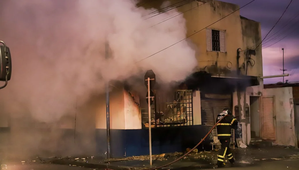 Estrutura fico comprometida e será avaliada