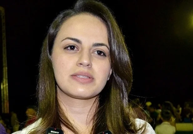 Ex-prefeita de Belém do Piauí, Débora Carvalho