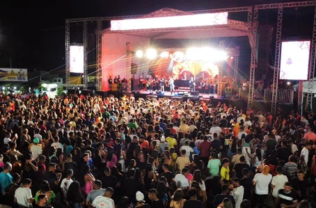 Festa do Trabalhador reúne milhares de pessoas em Nossa Senhora de Nazaré
