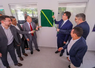 Governador Rafael Fonteles, na SEFAZ