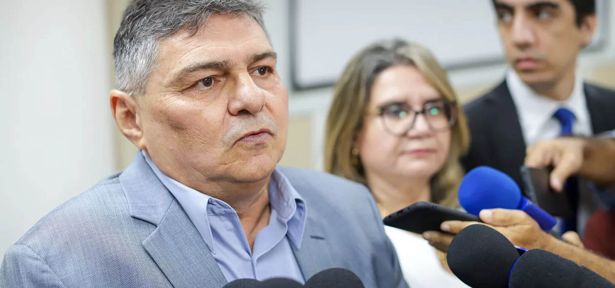 Kennedy Barros durante entrevista