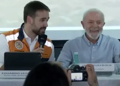 Lula ri durante coletiva de imprensa sobre tragédia no Rio Grande do Sul