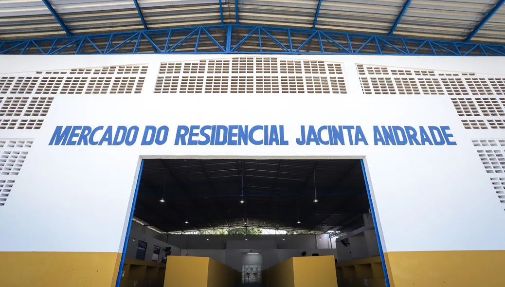 Mercado do Residencial Jacinta Andrade