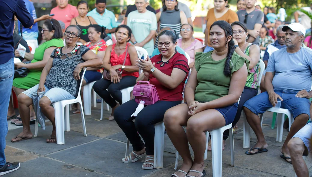 Moradores dos povoados Pau de Cinza e São Joaquim