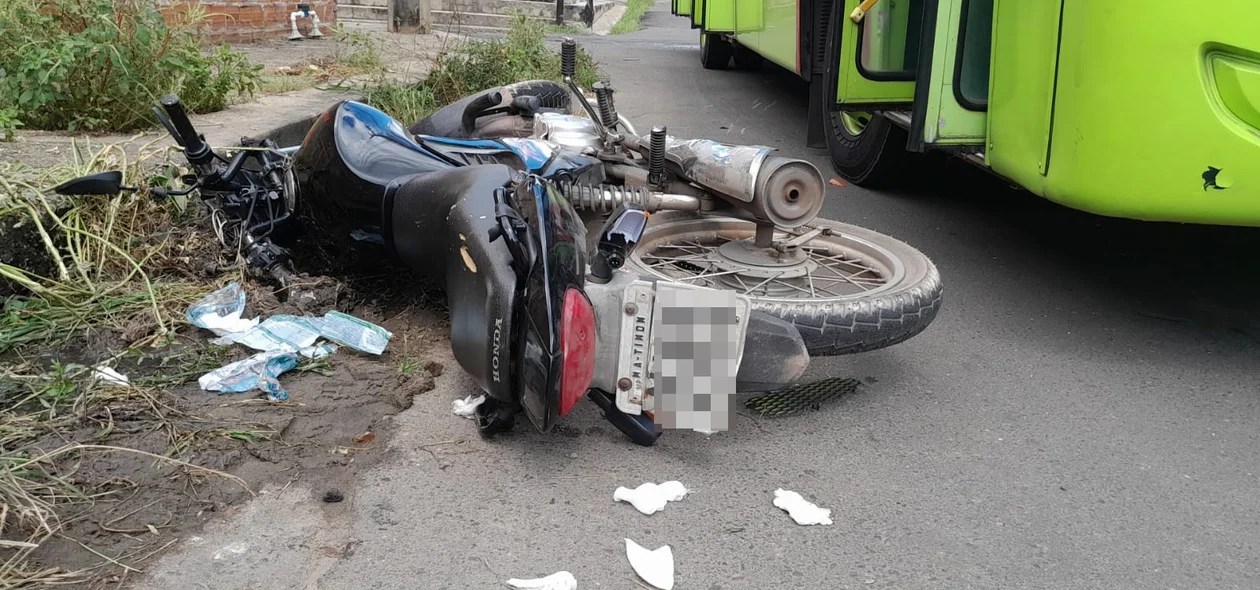 Moto era ocupada por duas pessoas