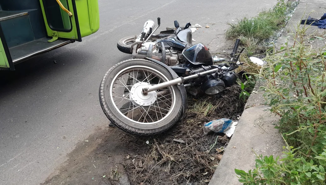 Motocicleta envolvida no acidente