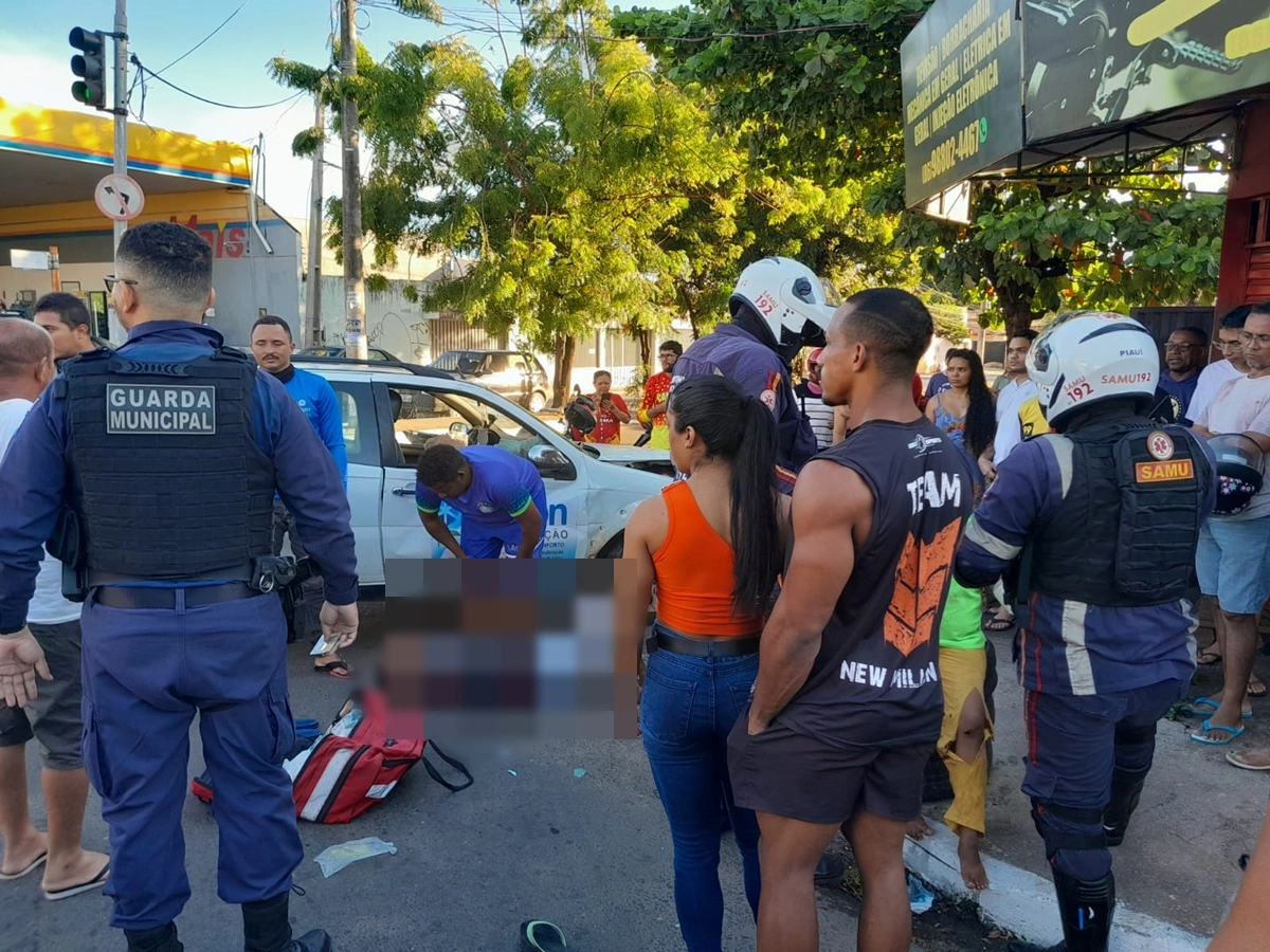 Motociclista foi socorrido por populares