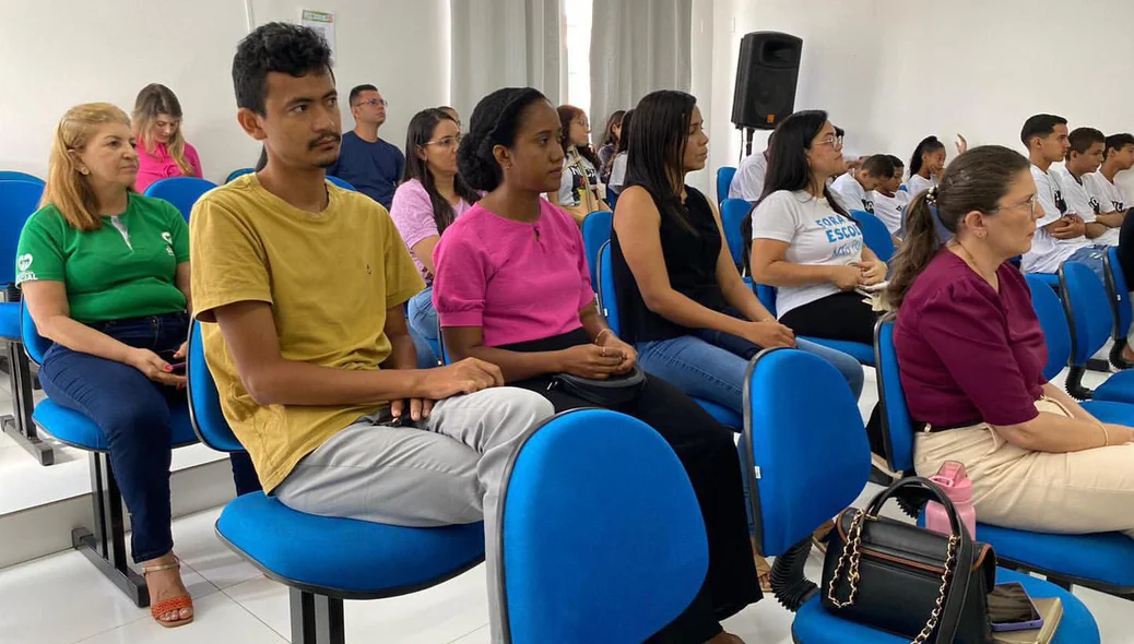 O Fórum aconteceu no Plenário da Câmara Municipal de Esperantina