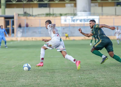 Partida aconteceu no Lindolfo Monteiro