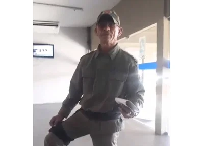 PM usando tornozeleira eletrônica
