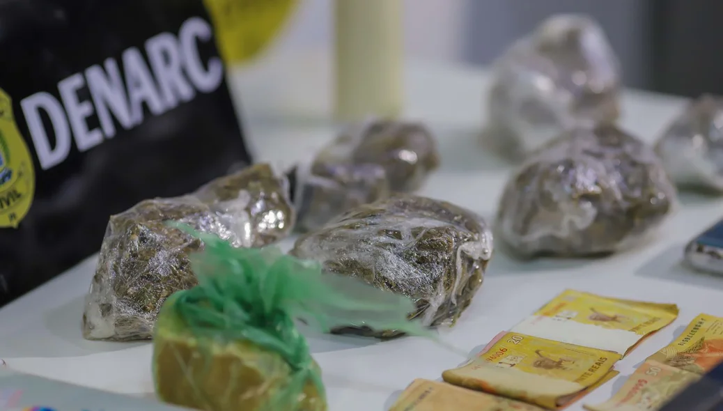 Polícia apreendeu grande quantidade de drogas