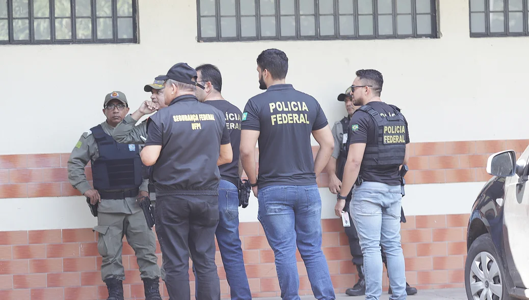 Policiais foram na UFPI e ficaram pouco tempo