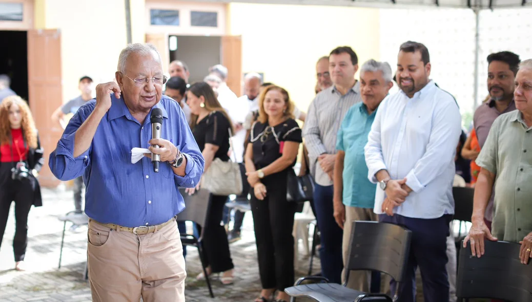 Prefeito Dr. Pesssoa discursando