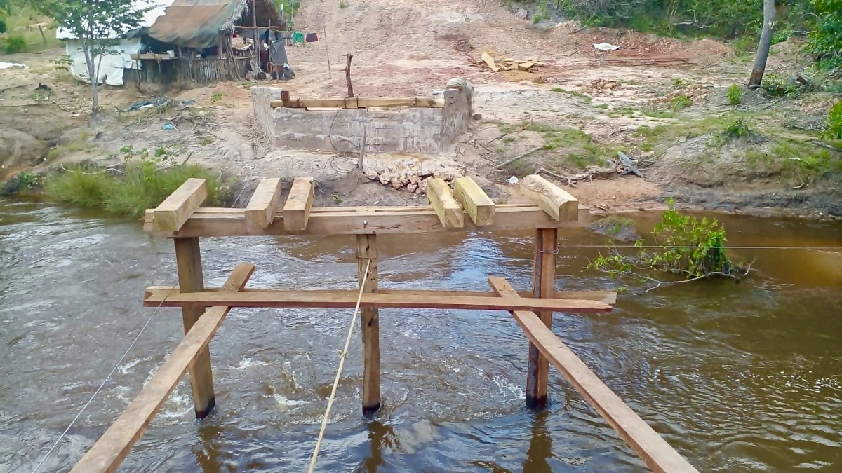 Prefeitura de Uruçuí constrói ponte na zona rural